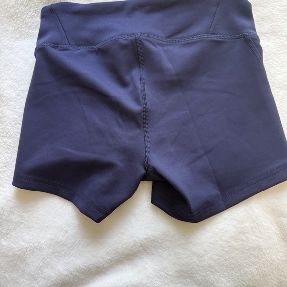 Mizuno NWT Volleyball Shorts - Size XS - Picture 9 of 10